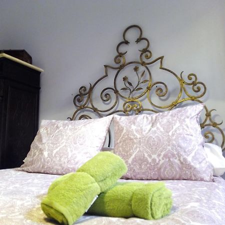 Apartamento Medina Center Apartment Seville Ngoại thất bức ảnh